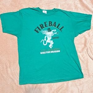Fireball Whisky Size XL FORGET THE LEPRECHAUN KISS THE DRAGON tshirts